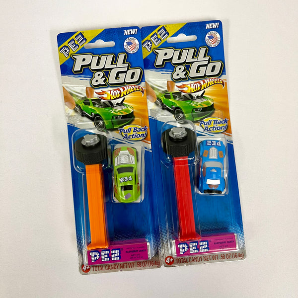 Hot Wheels Pull & Go Action PEZ Candy Dispenser (Set of 2)